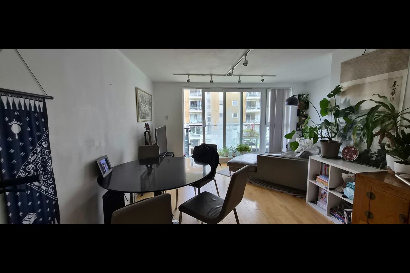 2 Bed Flat, Bluewater House, SW18 photo 2