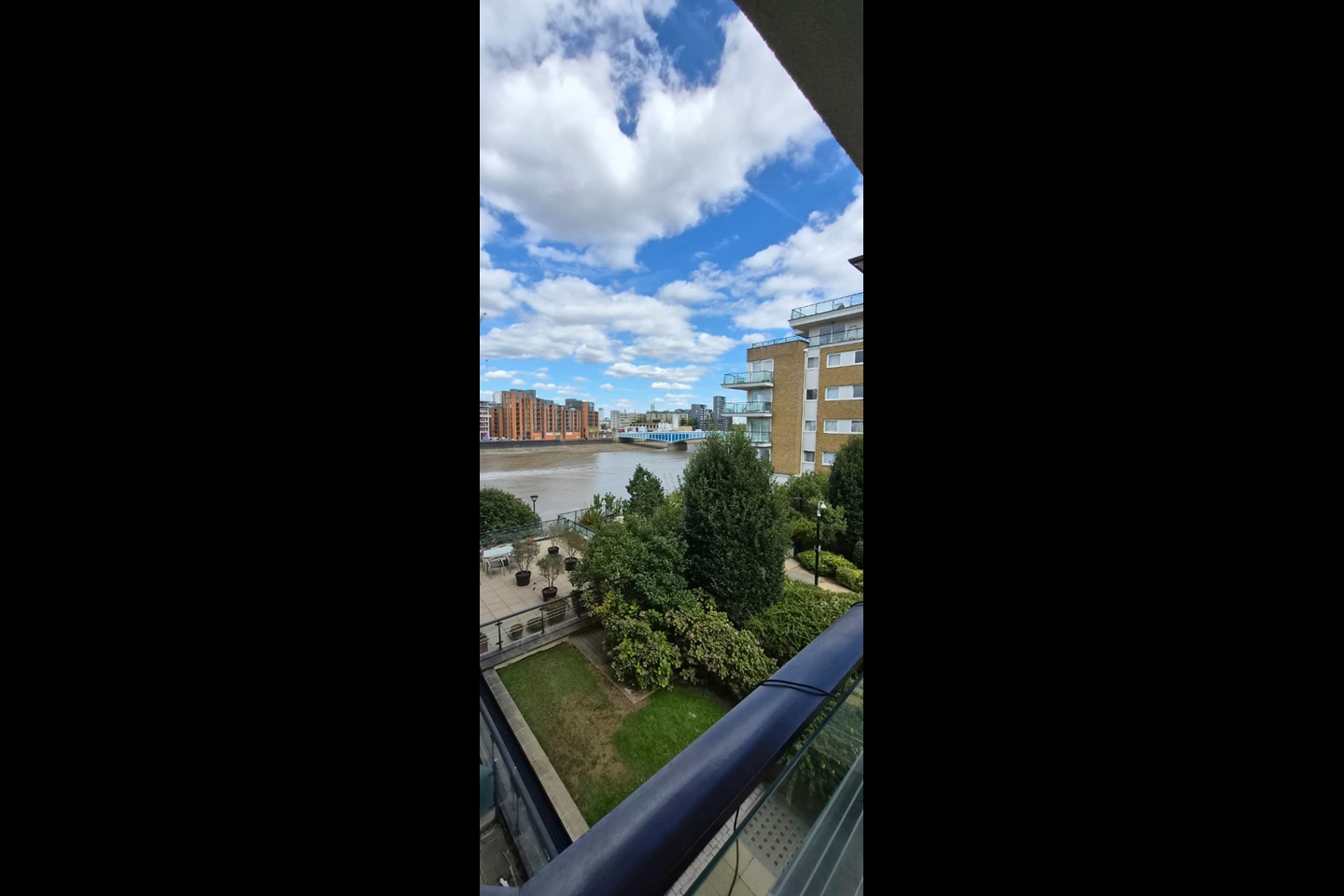 2 Bed Flat, Bluewater House, SW18