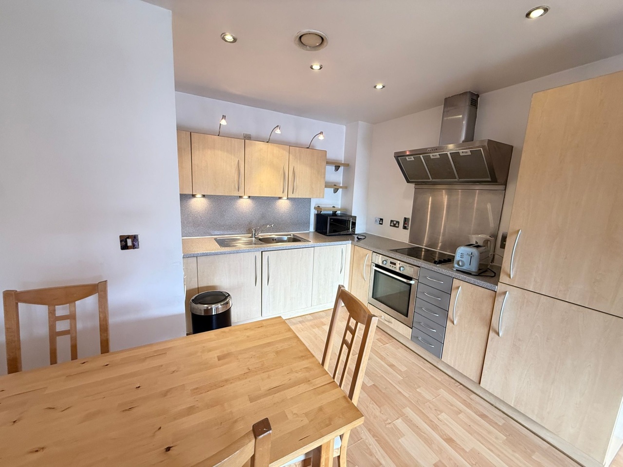 1 Bed Flat, Browning St, B16 photo 5