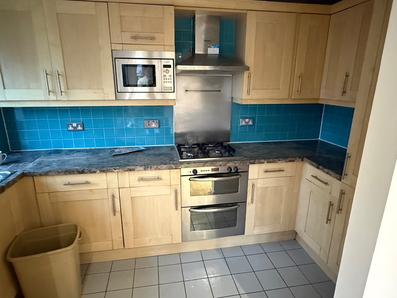 2 Bed Flat, The Pinnacle, RG1 photo 5