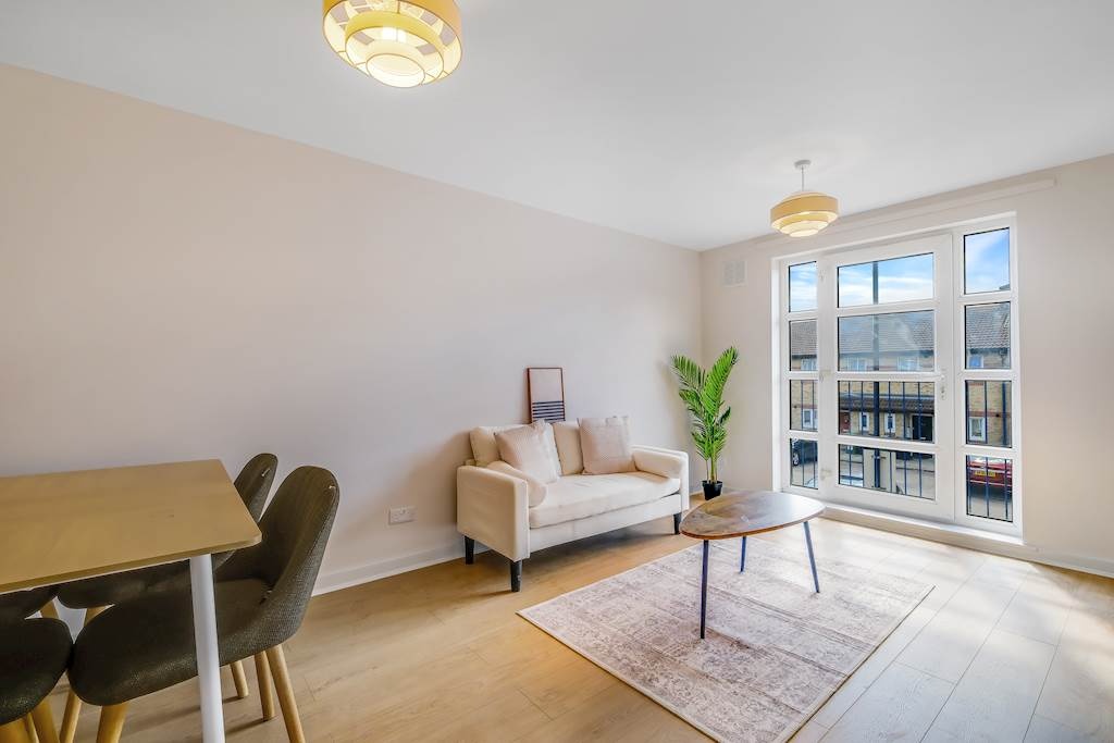 2 Bed Flat, Knoyle St, SE14