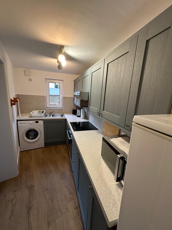 2 Bed Flat, Headington, OX3 photo 3