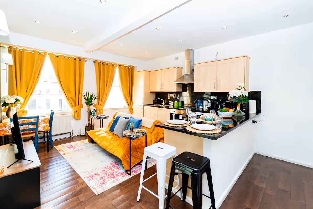 2 Bed Flat, Cromwell Road, SW7 photo 5