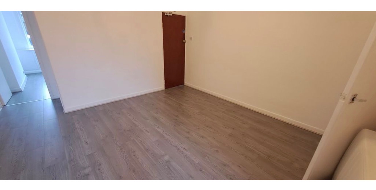 1 Bed Flat, Melrose St, LE4 photo 2