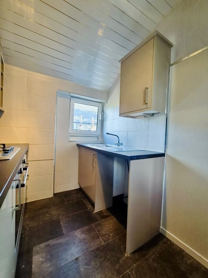 3 Bed Flat, Crofthill Road, G44 photo 4