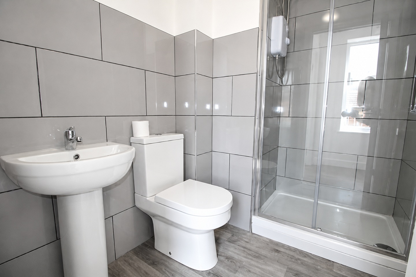 1 Bed Flat, Rifle St, NG7 photo 4