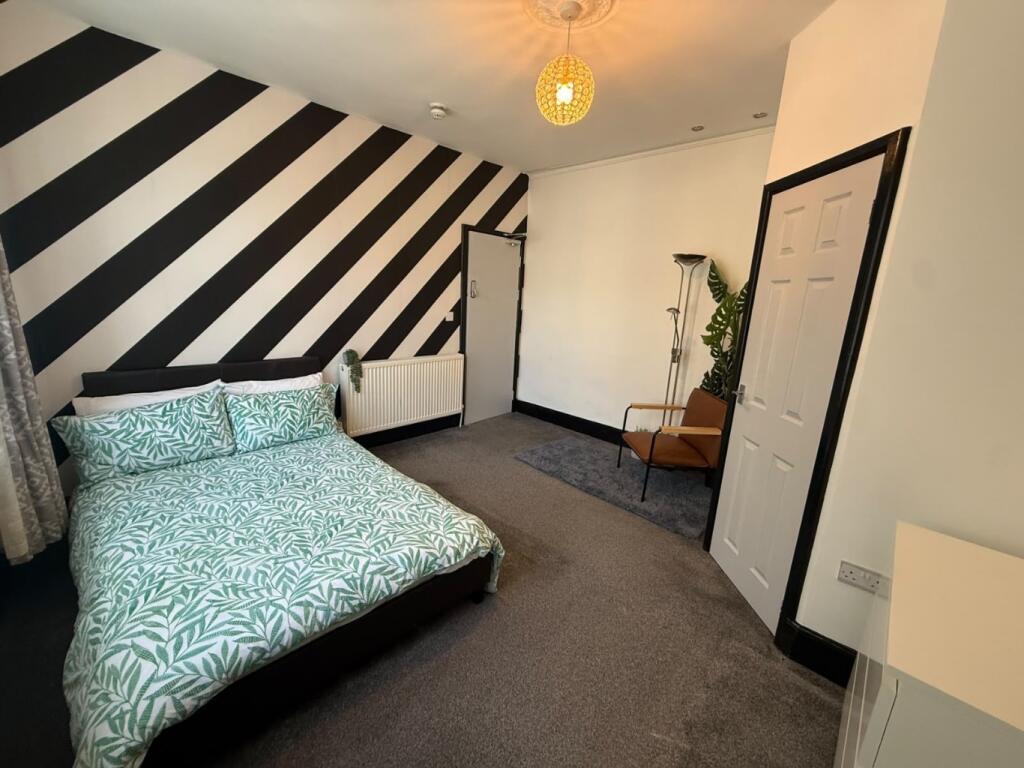Room in a Shared House, Bailey St, DE23 photo 2