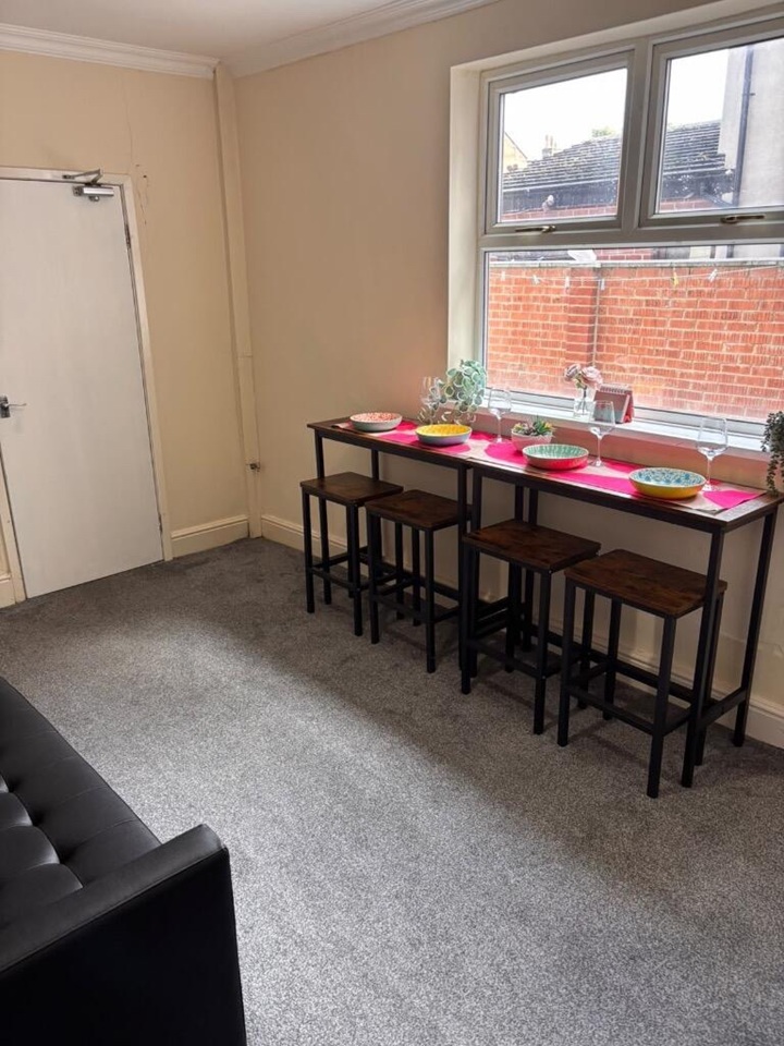 Room in a Shared House, Bailey St, DE23 photo 3