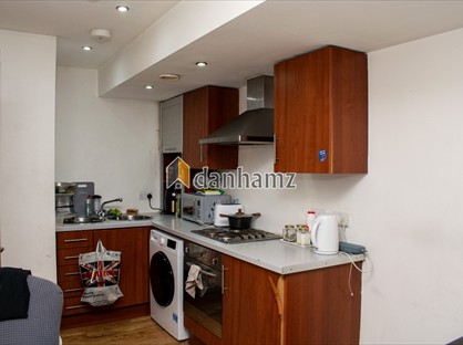 1 Bed Flat, Withy Grove, M4
