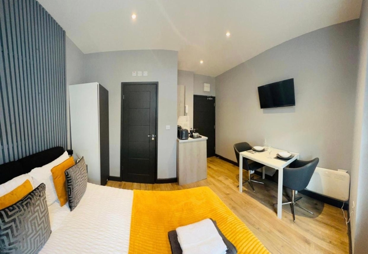 Studio Flat, Axminster Road, N7
