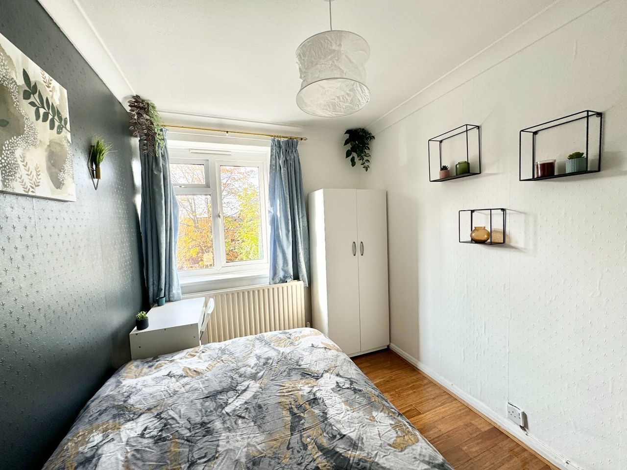 Room in a Shared Flat, St. Charles Square, W10 photo 4