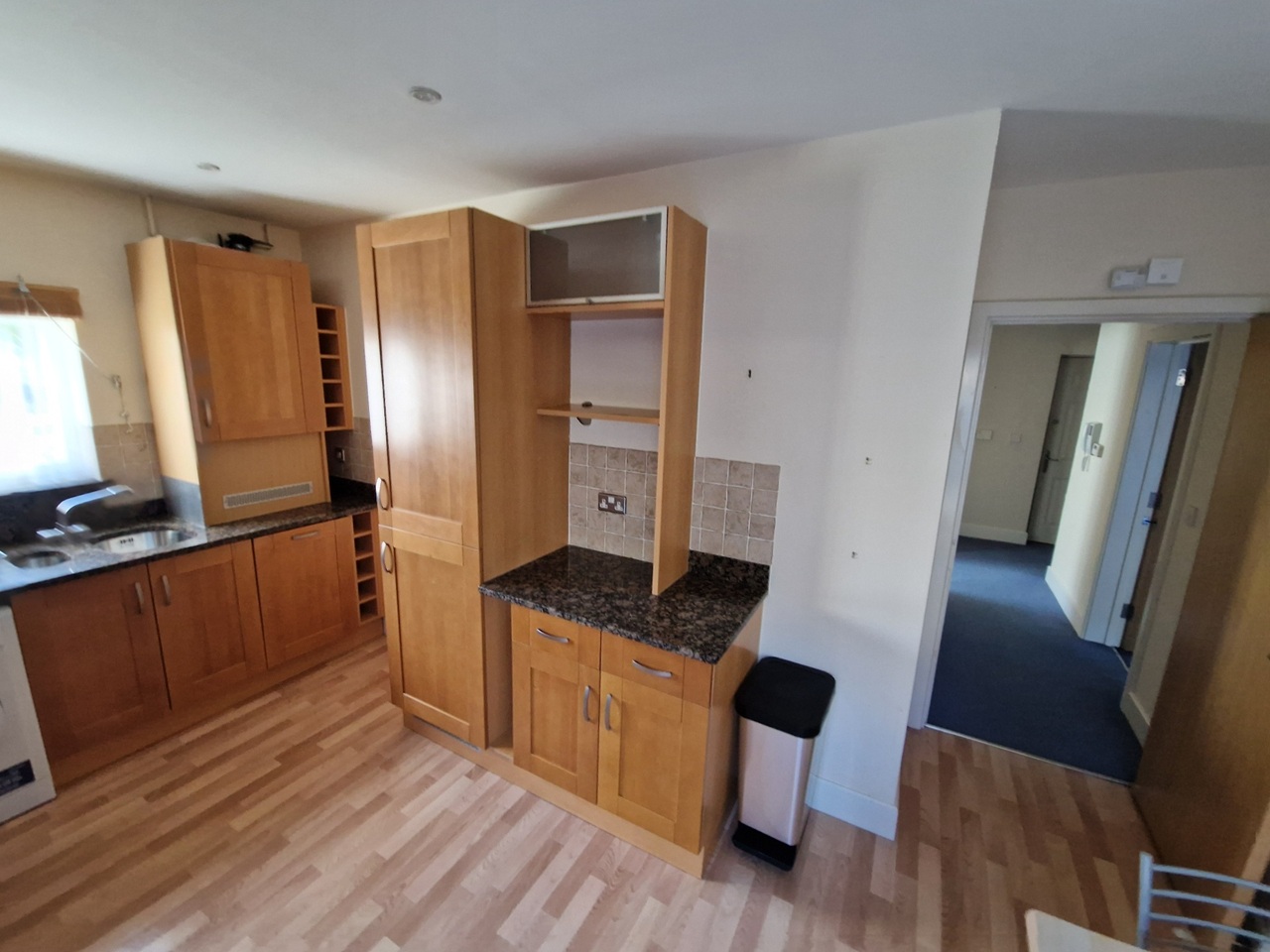 1 Bed Flat, Chesterton, CB4 photo 3