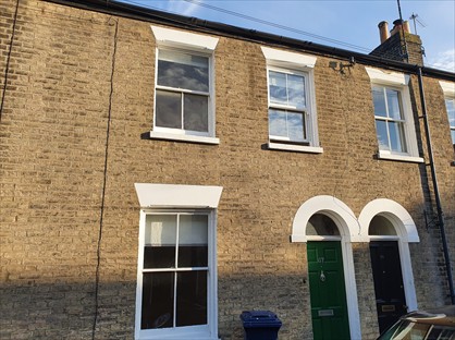 2 Bed Terraced House, Norwich St, CB2