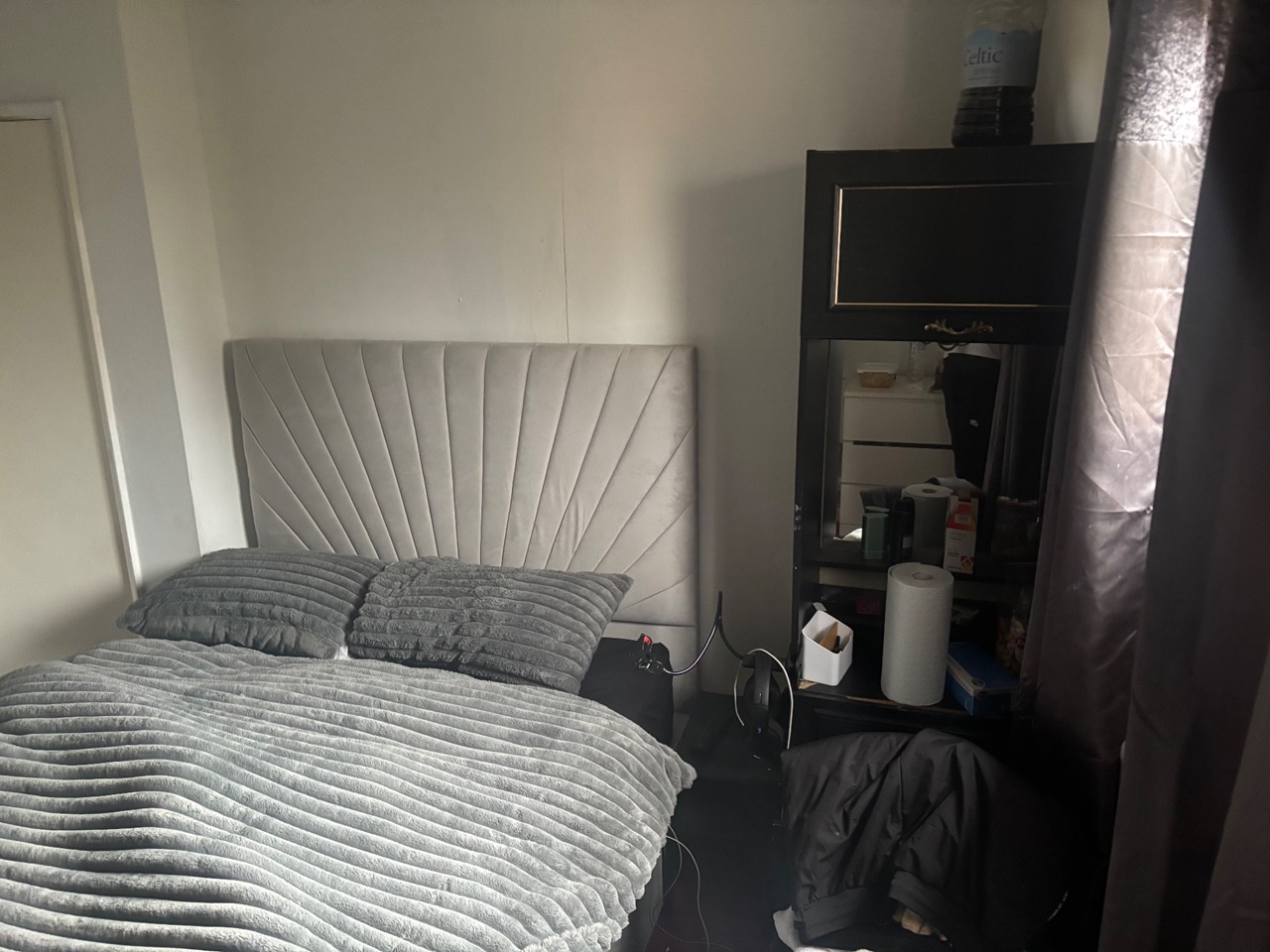 Room in a Shared Flat, Brooks Court, SW4