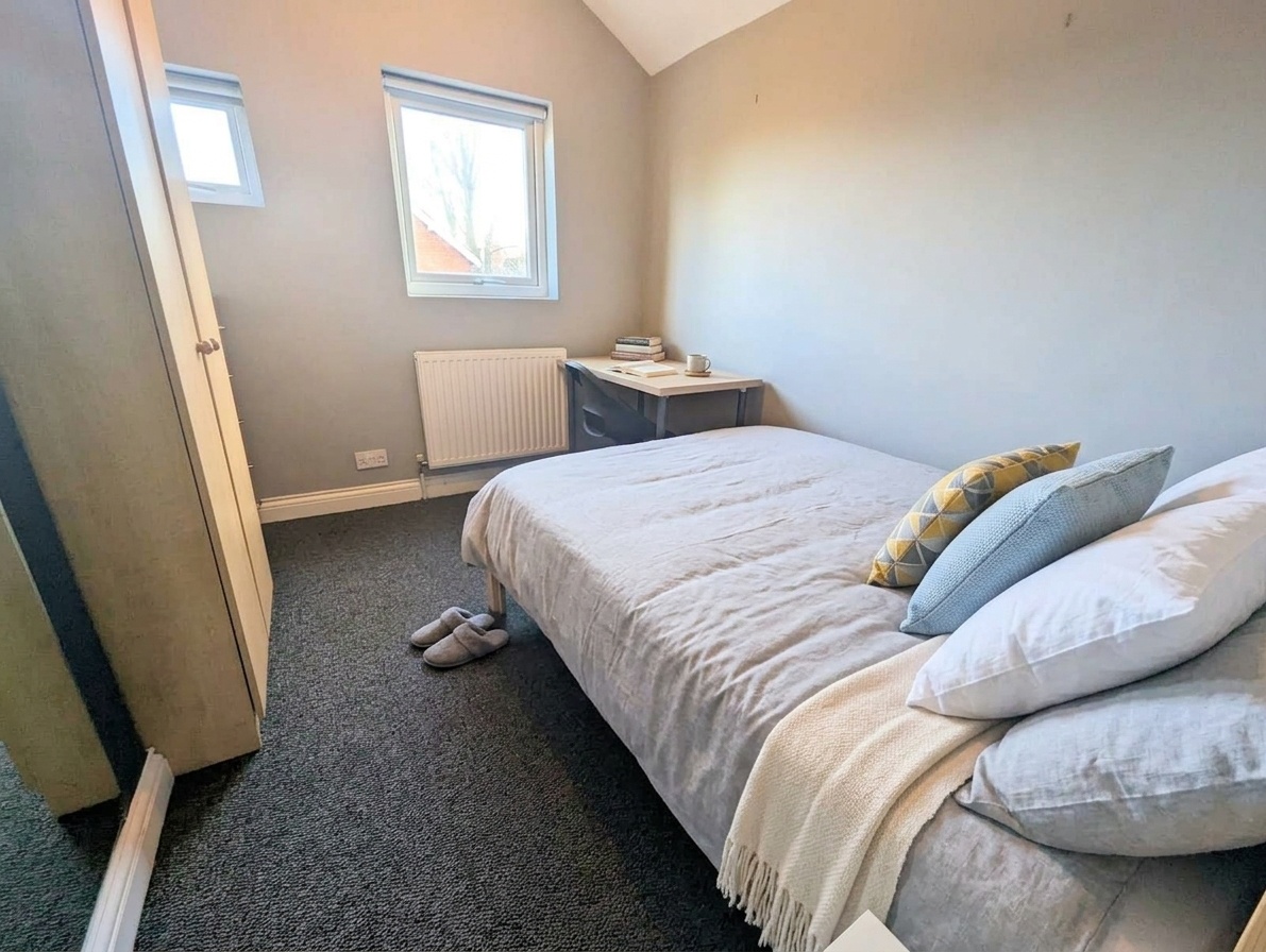 Room in a Shared House, Pershore Road, B29