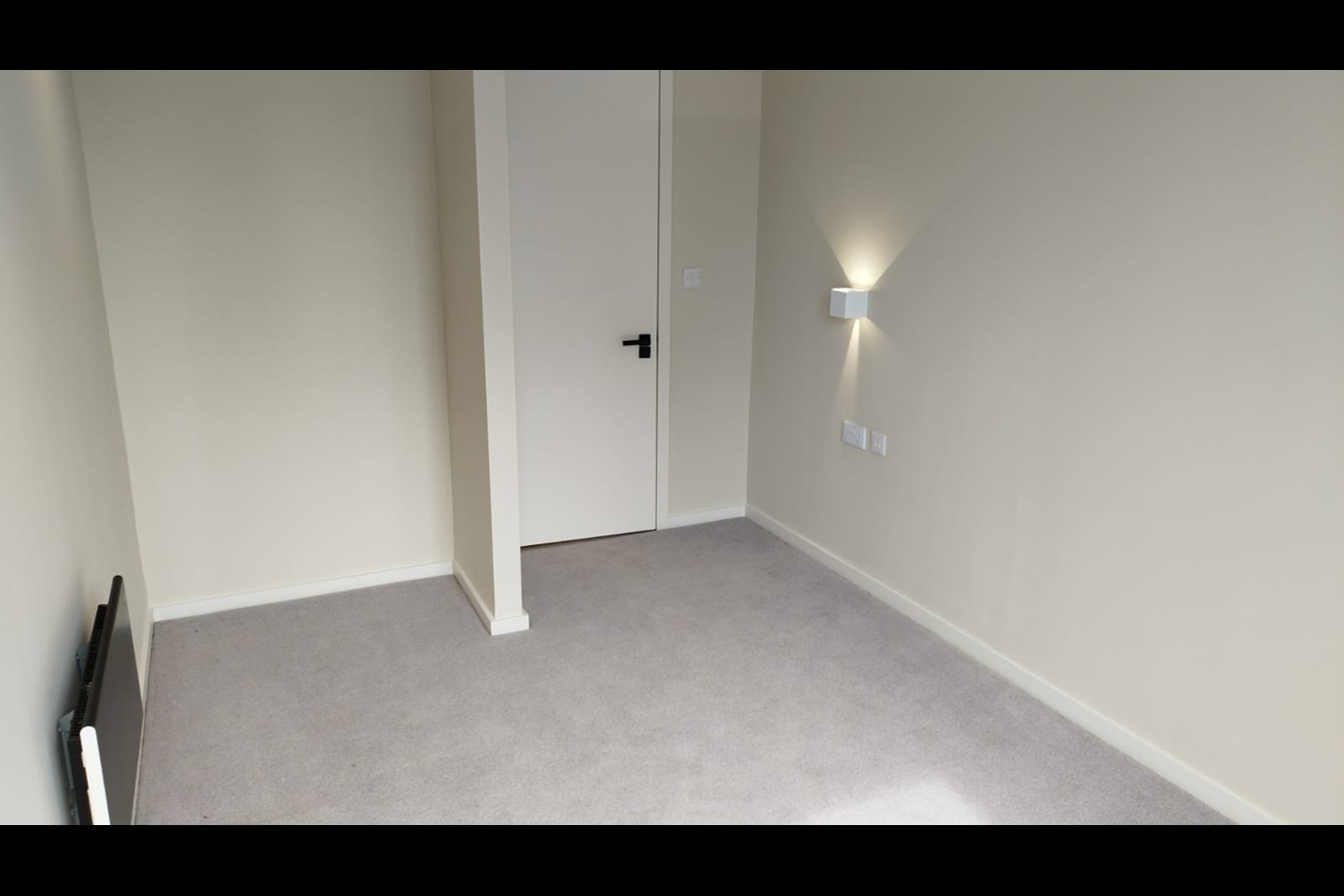 2 Bed Flat, Chester Road, M15