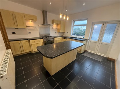 3 Bed Terraced House, Agnes Road, S70
