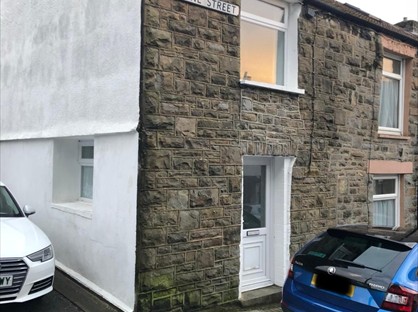 2 Bed Terraced House, Madeline St, CF41