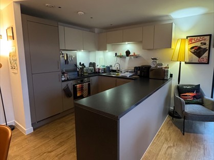Room in a Shared Flat, Navis House, E14