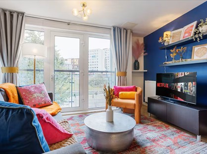 2 Bed Flat, Tarves Way, SE10