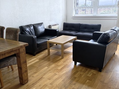 2 Bed Flat, Crow Road, G13