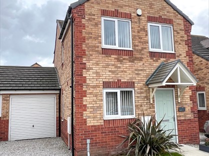 3 Bed Semi-Detached House, St Joans Close, L20