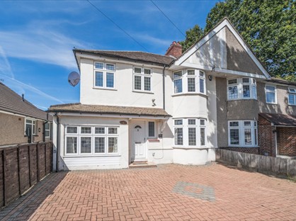 4 Bed Semi-Detached House, Hurst Road, DA15