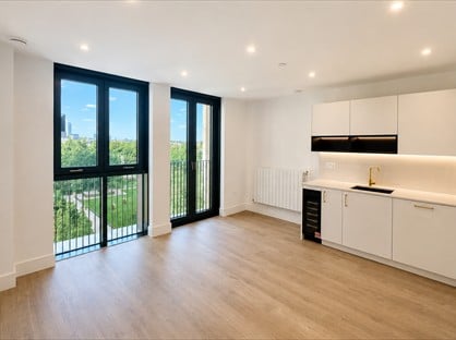 2 Bed Flat, Affinity View, E16