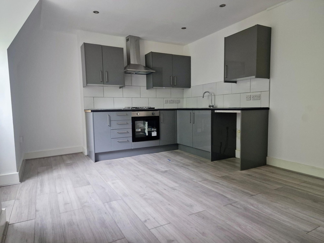 2 Bed Flat, London, SE22