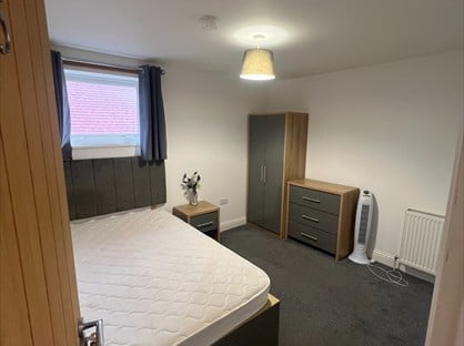 6 bed room for rent in Room in a Shared House, Darrell Close, CM1