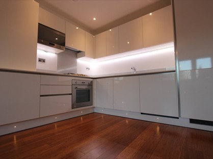 2 Bed Flat, Braeburn Court, N14