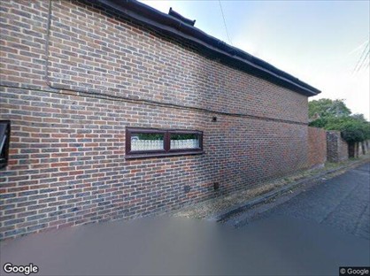2 Bed Flat, New Lane Hill, RG30