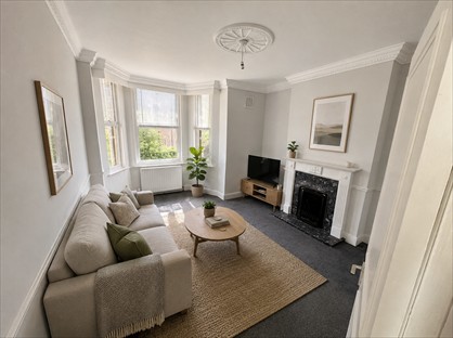 1 Bed Flat, Elmcourt Road, SE27