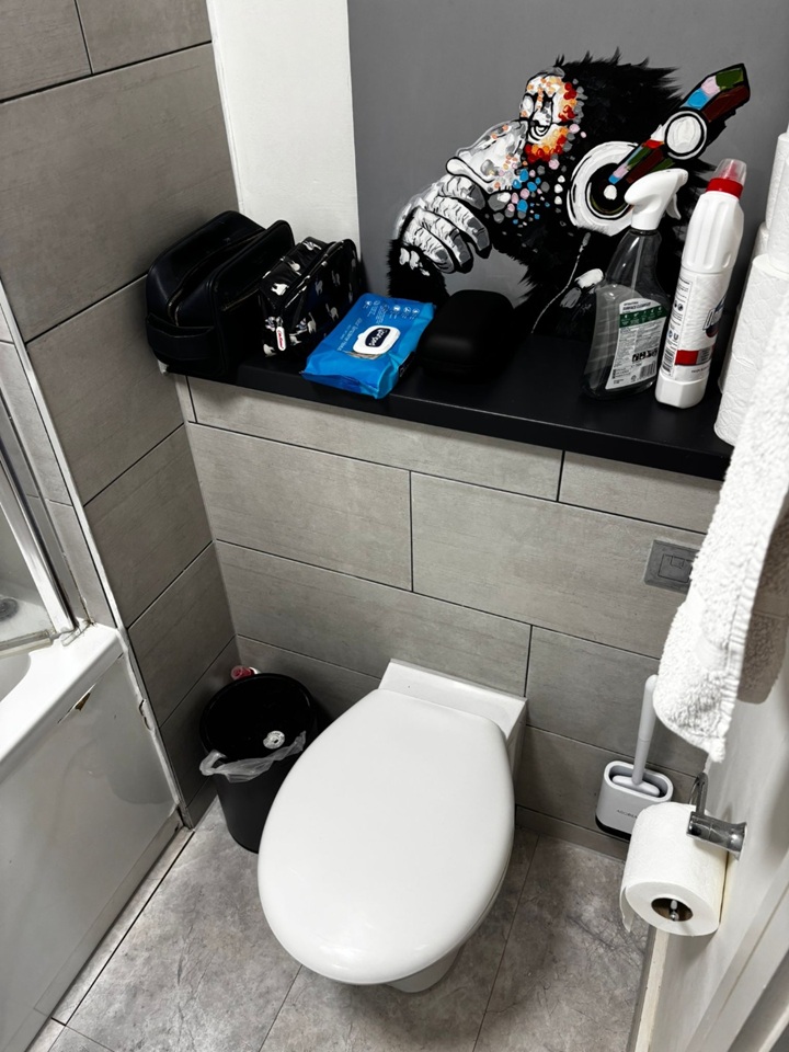 2 Bed Flat, Falkner St, L8 photo 4
