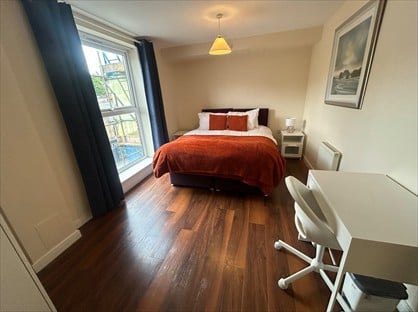 Room in a Shared Flat, Castle St, HP13