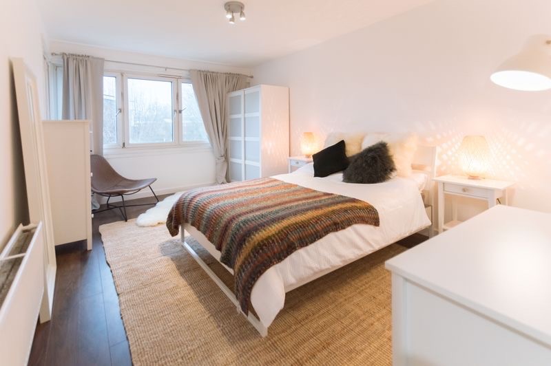 4 Bed Flat, Pendennis House, SE8 photo 5