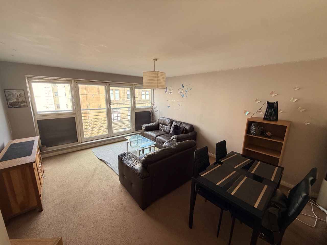 2 Bed Flat, Glasgow, G5 photo 2