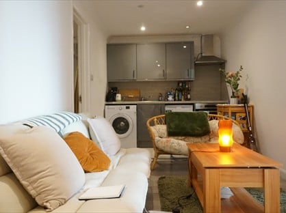 2 Bed Flat, West Street, BN1