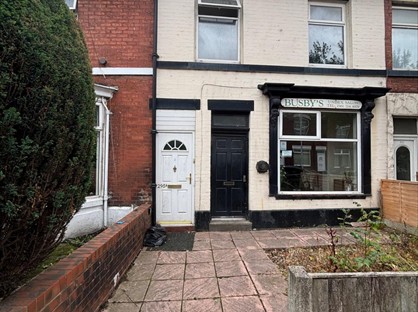 2 Bed Flat, Radcliffe, M26