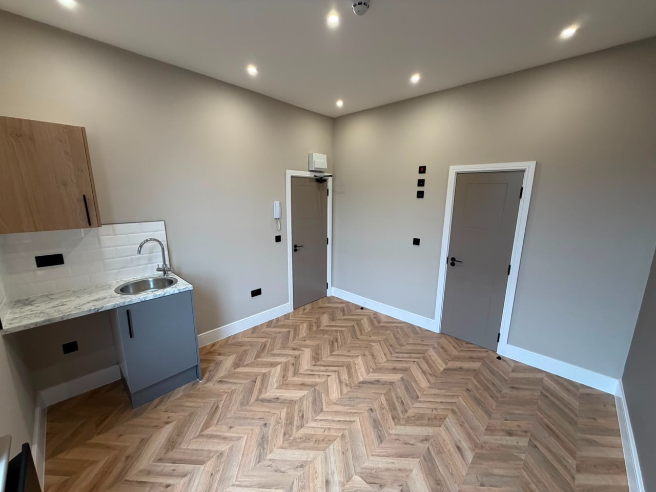 Studio Flat, Mayton St, N7 photo 5