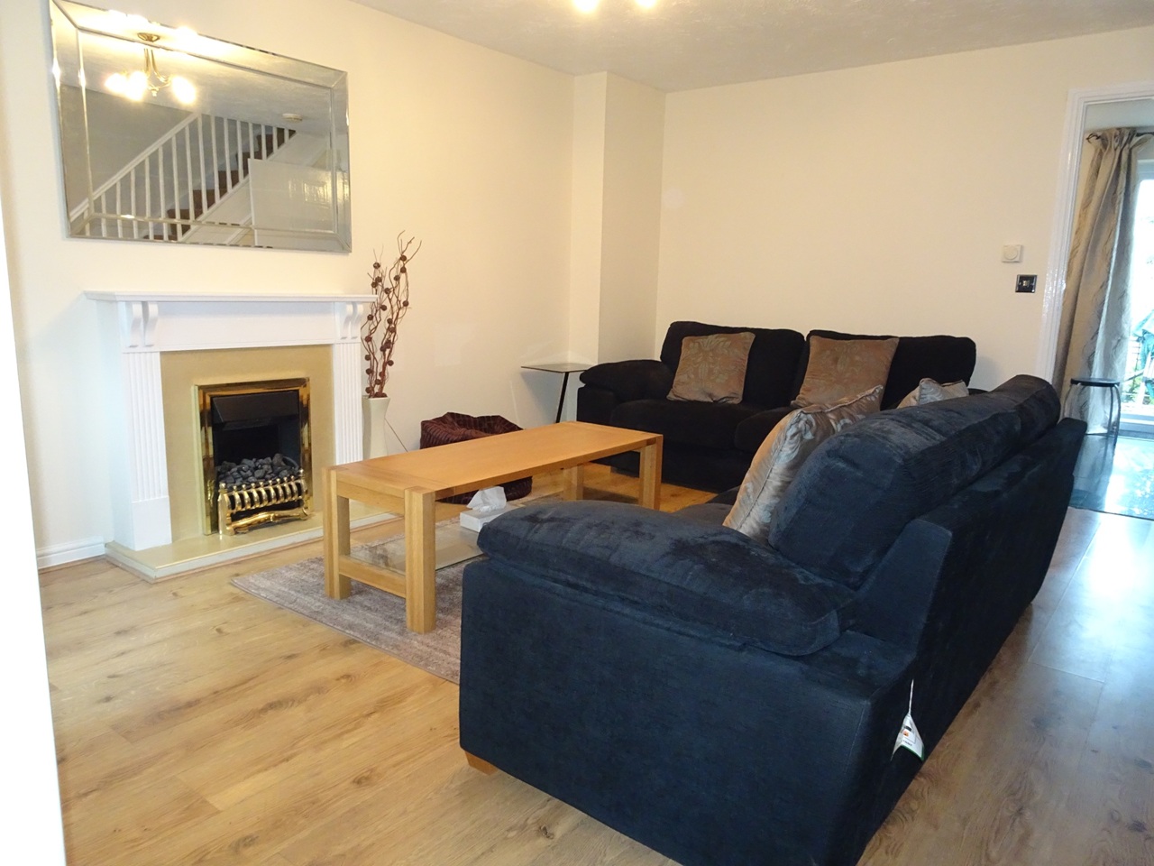 3 Bed End Terrace, Trellick Walk, BS16 photo 3