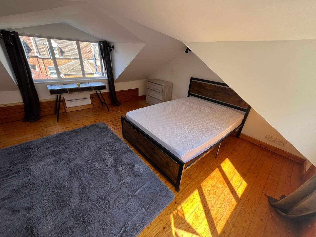 Room in a Shared House, Lyon St, SO14 photo 2