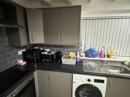 Studio Flat, Pearson Lane, BD9