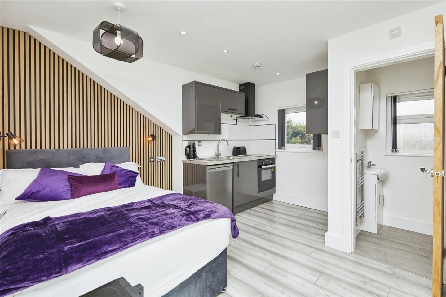 Studio Flat, Pear Tree, DE23 photo 2