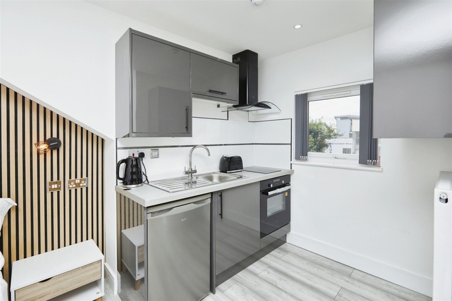 Studio Flat, Pear Tree, DE23 photo 3