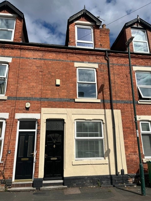 3 Bed Terraced House, Kentwood Road, NG2