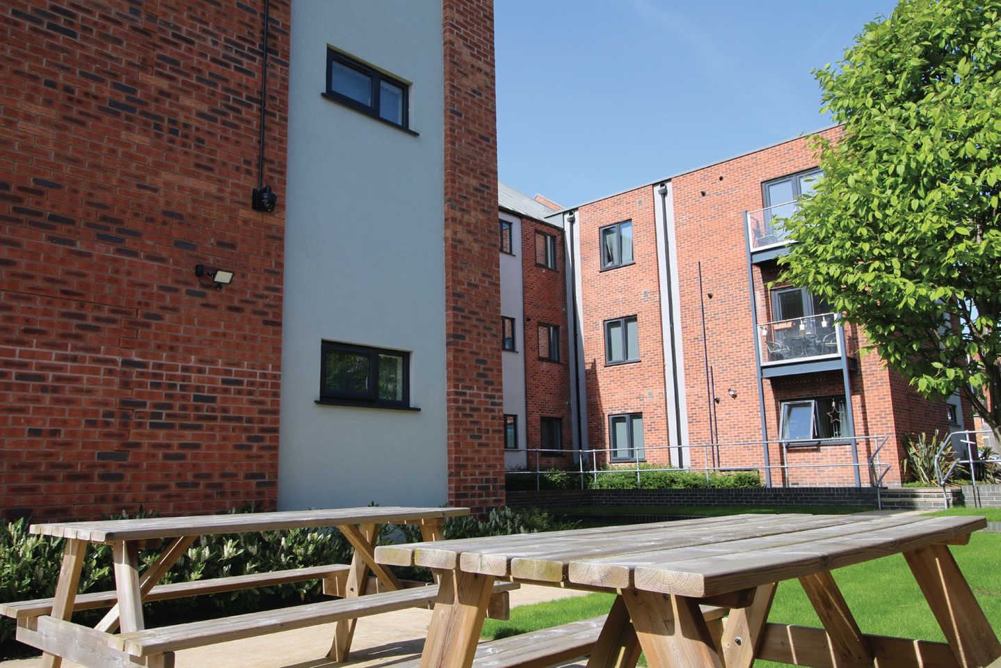 2 Bed Flat, Burgess Road, LE2