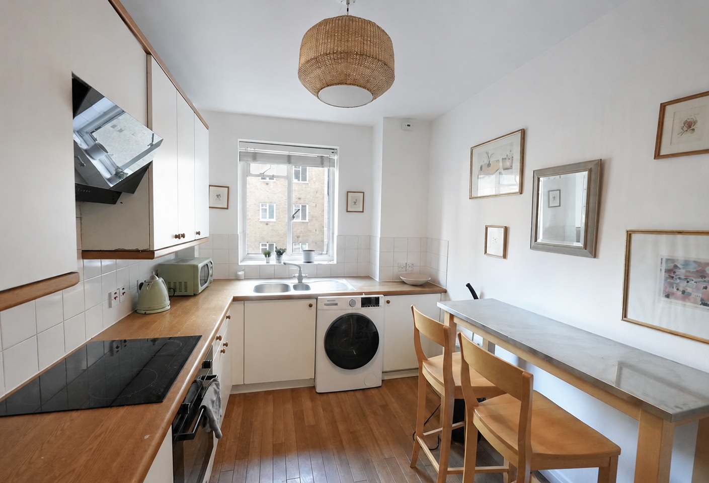3 Bed Flat, Caroline House, W2 photo 2