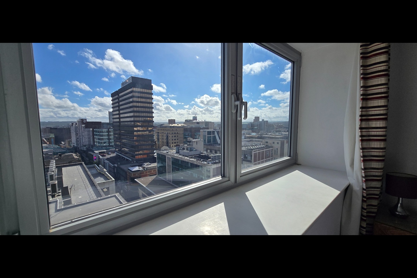 1 Bed Flat, Basilica, LS1 photo 5