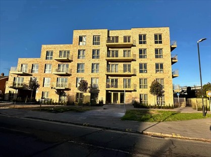 2 Bed Flat, Willow Tree House, SL3